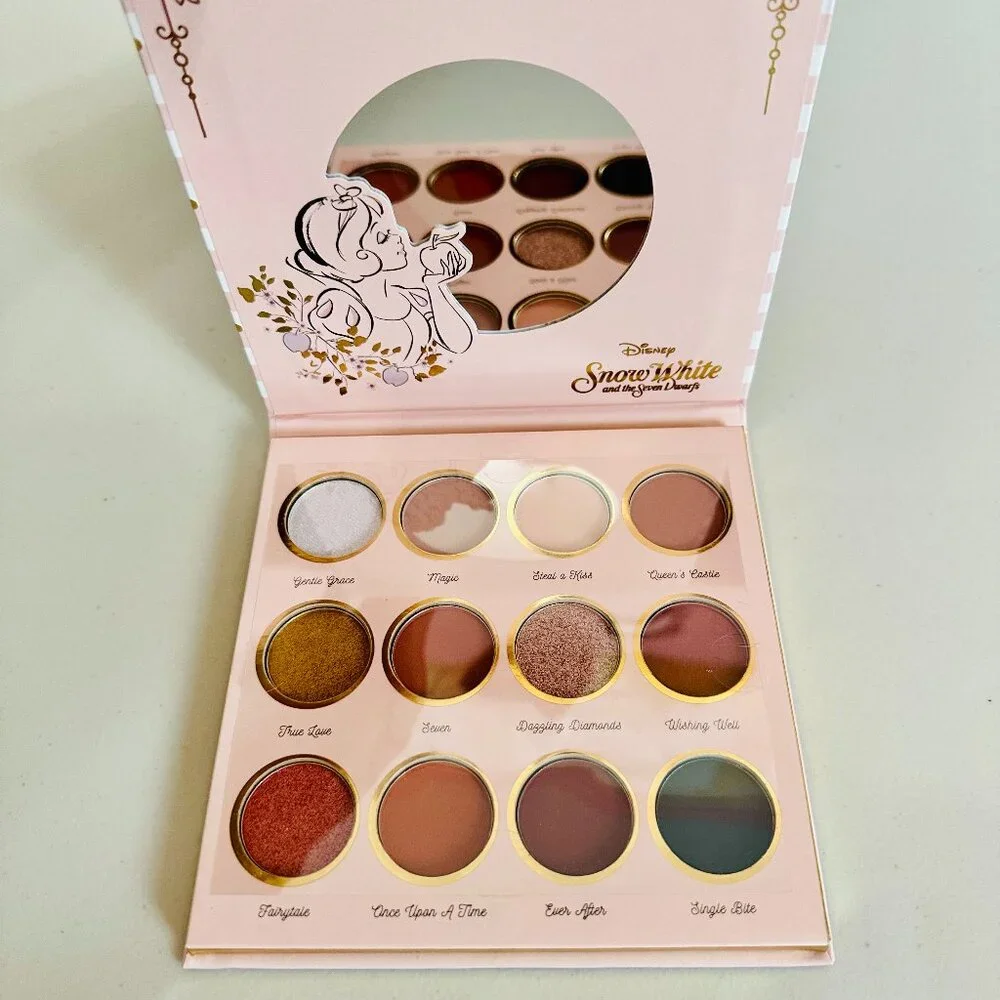 TASTE BEAUTY DISNEY SNOW WHITE AND THE SEVEN DWARFS 12 SHADES NEUTRAL EYE SHADOW